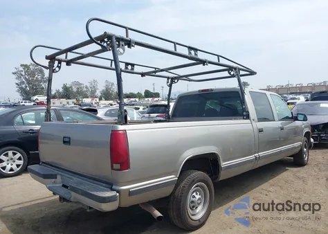 2000 Chevrolet C3500 from USA, damaged, VIN 1GCGC33J0YF423603